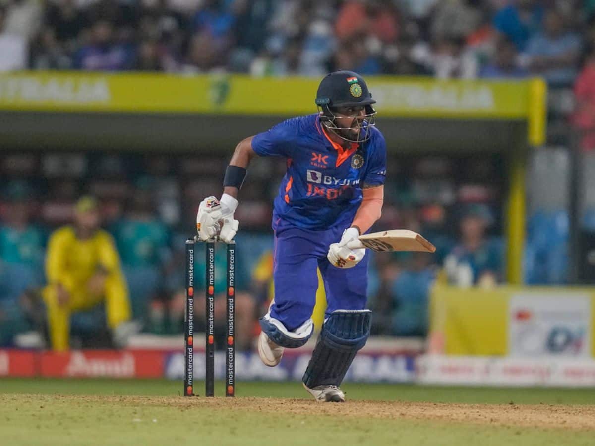 KL Rahul,KL Rahul vs Australia,KL Rahul knock,KL Rahul in ODIs,KL Rahul ODI batting,KL Rahul ODI batting stats,KL Rahul batting,Ravindra Jadeja,Ind vs AUS,IND vs AUS ODI,IND vs AUS ODI series,IND vs AUS 1st ODI,IND vs AUS live score,IND vs AUS live streaming,WTC Final,World Test Championship final,IND vs AUS WTC Final,KS Bharat