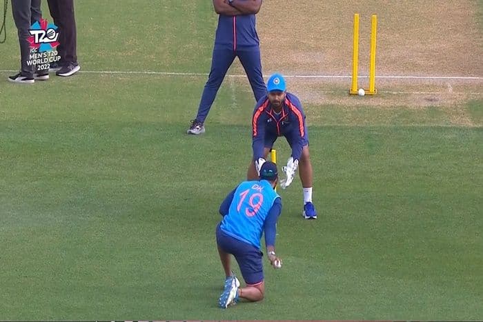 T20 World Cup 2022, Danish Kaneria Interview, wicketkeeper batter Rishabh Pant, Rishabh Pant overweight Danish Kaneria Exclusive Interview, Former Pakistan spinner Danish Kaneria, Rishabh Pant fitness, Rishabh Pant keeping Style, Danish Kaneria, Danish Kaneria nEWS, Danish Kaneria Updates, Danish Kaneria for Dinesh Karthik, Danish Kaneria for Team India, Danish Kaneria for Indian Cricket Team, Danish Kaneria on Indian Cricket Team, Rishabh Pant, Rishabh Pant News, Rishabh Pant Exclusive, Rishabh Pant Latest news, Rishabh Pant for T20 World Cup, Rishabh Pant on T20 World Cup 2022, Rishabh Pant for World Cup, Rishabh Pant Indian Cricketer, Rishabh Pant and Dinesh Karthik, Rishabh Pant vs Dinesh Karthik, Rishabh Pant Age, Rishabh Pant Jersey, Rishabh Pant vs Dinesh Karthik, Rishabh Pant in T20 World Cup 2022, Dinesh Karthik better then Rishabh Pant, T20 World Cup, T20 World Cup nEWS, T20 World Cup Updates, T20 World Cup 2022, T20 World Cup Players, T20 World Cup Teams, India for T20 World Cup, Dinesh kaneria for T20 World Cup