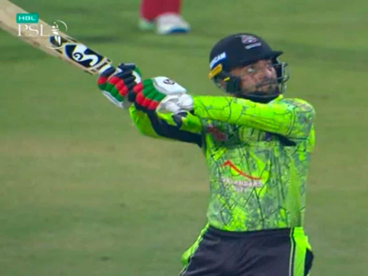 Rashid Khan helicopter shot, Rashid Khan batting video, Rashid Khan helicopter shot video, Rashid Khan PSL 2023 video, Rashid Khan vs Islamabad United, Rashid Khan in Pakistan Super League, Lahore Qalandars vs Islamabad United, Lahore Qalandars vs Islamabad United PSL, Lahore Qalandars vs Islamabad United PSL 2023, Lahore Qalandars vs Islamabad United live score, Lahore Qalandars vs Islamabad United live streaming, PSL 2023 live, PSL 2023, PSL 2023 live streaming, Pakistan Super League