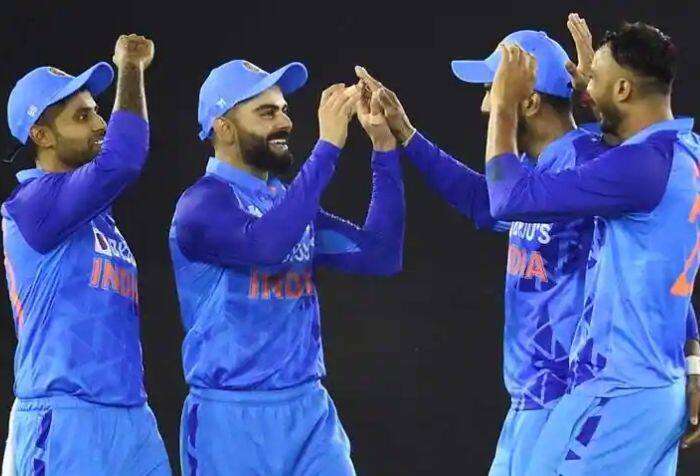 T20 World Cup, T20 World Cup 2022, ICC T20 World Cup, ICC T20 World Cup 2022, T20 World Cup Australia, ICC T20 World Cup Australia, ICC T20 World Cup 2022 Australia, India World Cup Squad, India T2O World Cup Squad, India World Cup Schedule, India T20 World Cup Schedule, Yuzvendra Chahahl, Yuzi Chahal, Axar Patel, Ravindra Jadeja, Mohammed Shami, Aaqib Javed