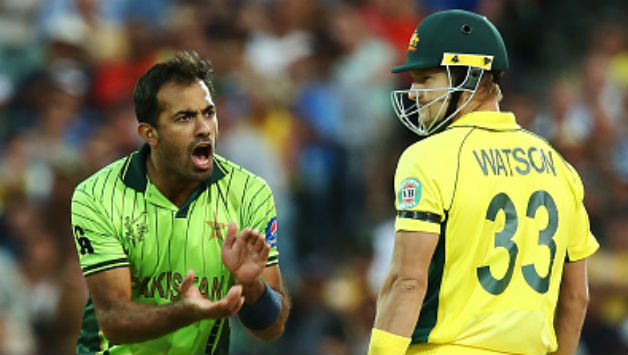 Shane Watson and Wahab Riaz engaged in a spat © Getty Images